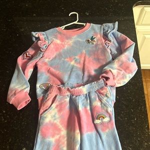 Lola and the boys size 10.